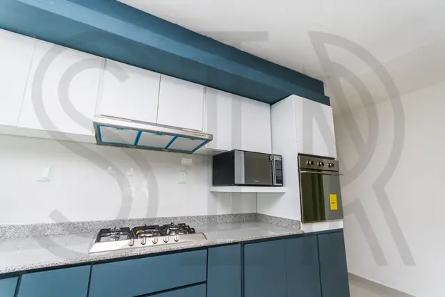 Cocina azul petróleo con isla — foto 3